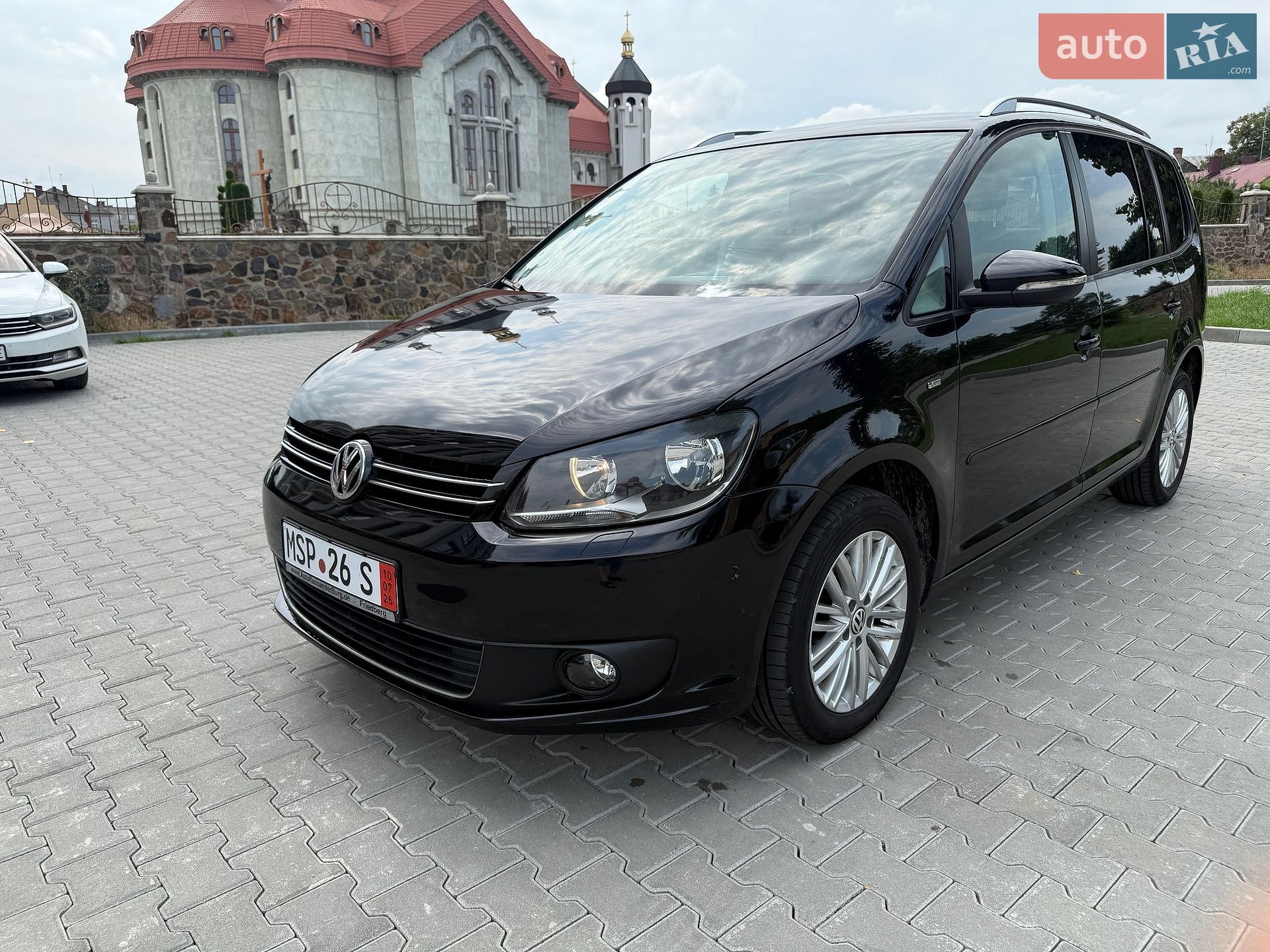 Volkswagen Touran 2015 VIN WVGZZZ1TZFW088825 фото оголошення 2 з 39
