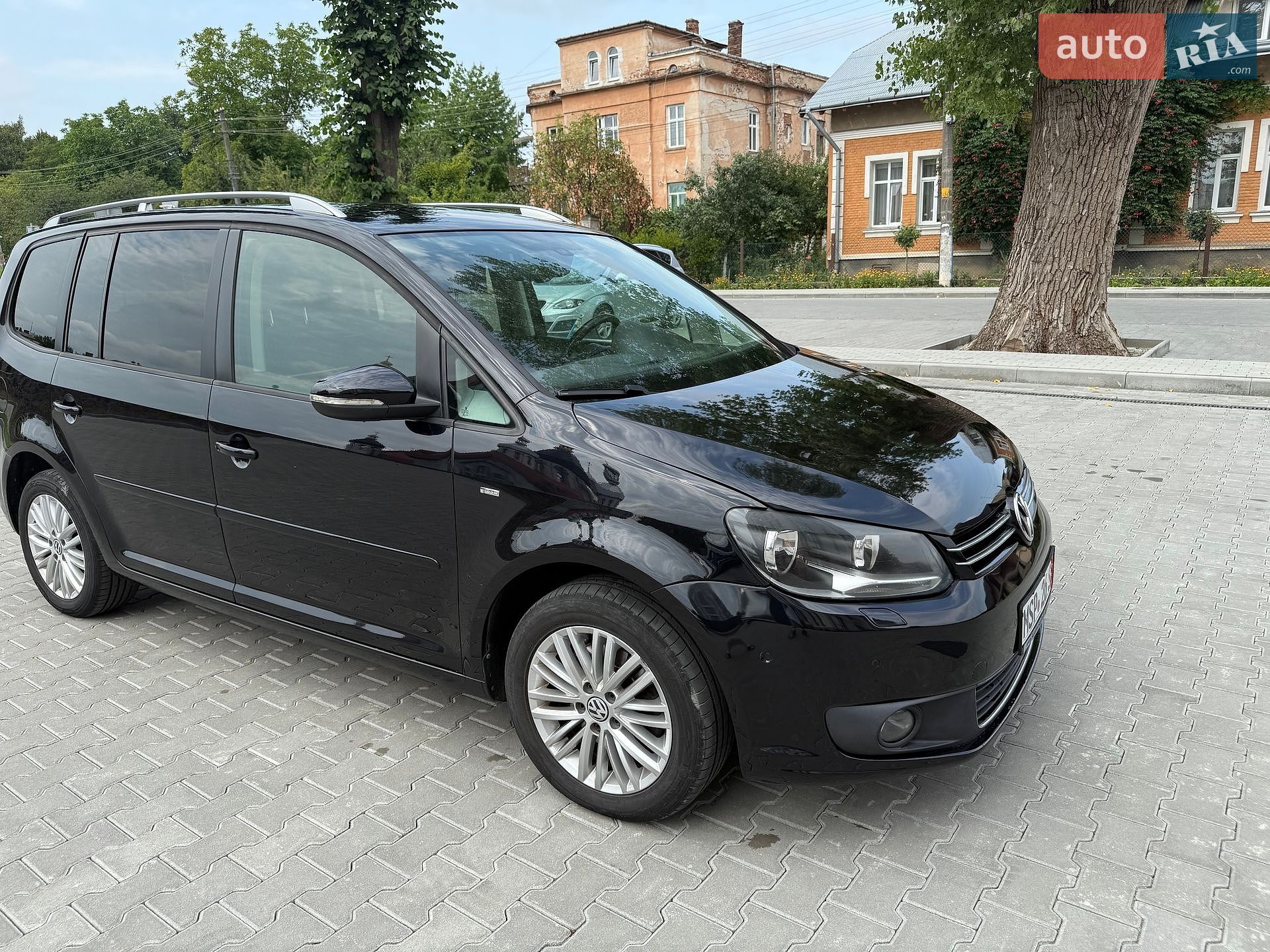 Volkswagen Touran 2015 VIN WVGZZZ1TZFW088825 фото оголошення 6 з 39