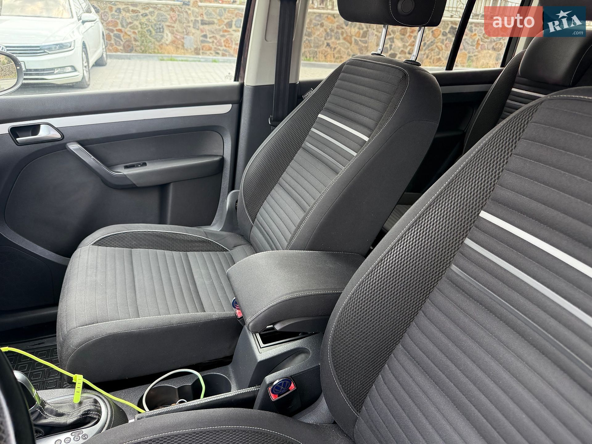 Volkswagen Touran 2015 VIN WVGZZZ1TZFW088825 фото оголошення 28 з 39