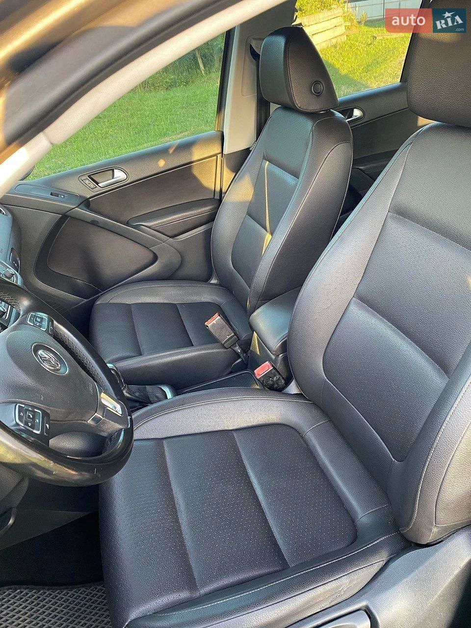 Volkswagen Tiguan 2015 VIN WVGAV7AX5GW543423 фото оголошення 7 з 14