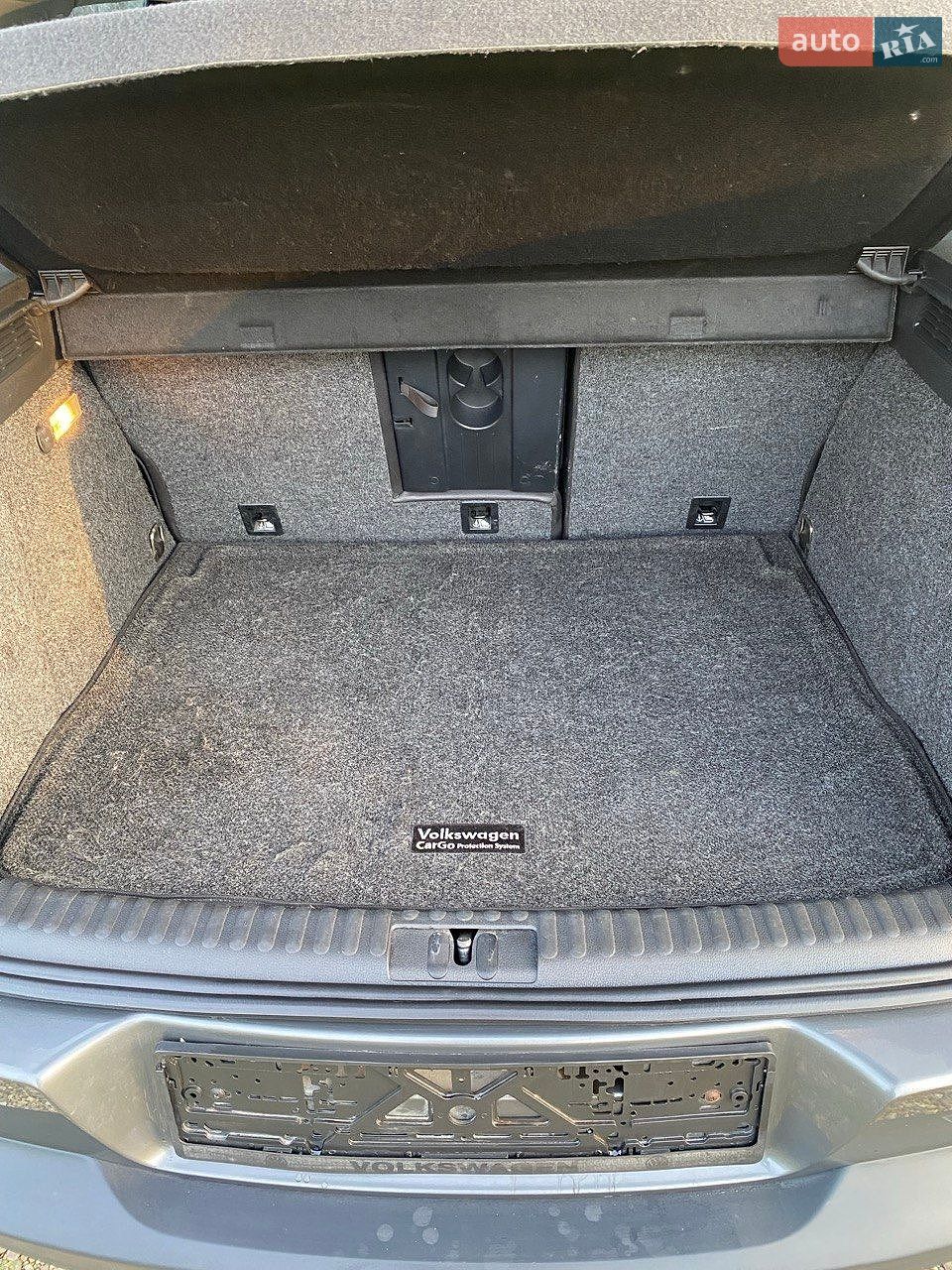 Volkswagen Tiguan 2015 VIN WVGAV7AX5GW543423 фото оголошення 12 з 14