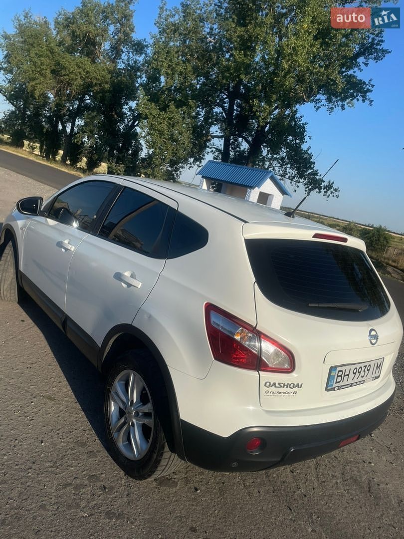 Nissan Qashqai 2012 VIN SJNFCAJ10U2549886 фото оголошення 4 з 13