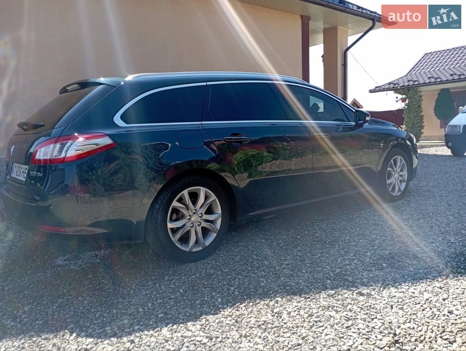 Peugeot 508 2014 VIN VF38E9HD8EL028299 фото оголошення 3 з 17