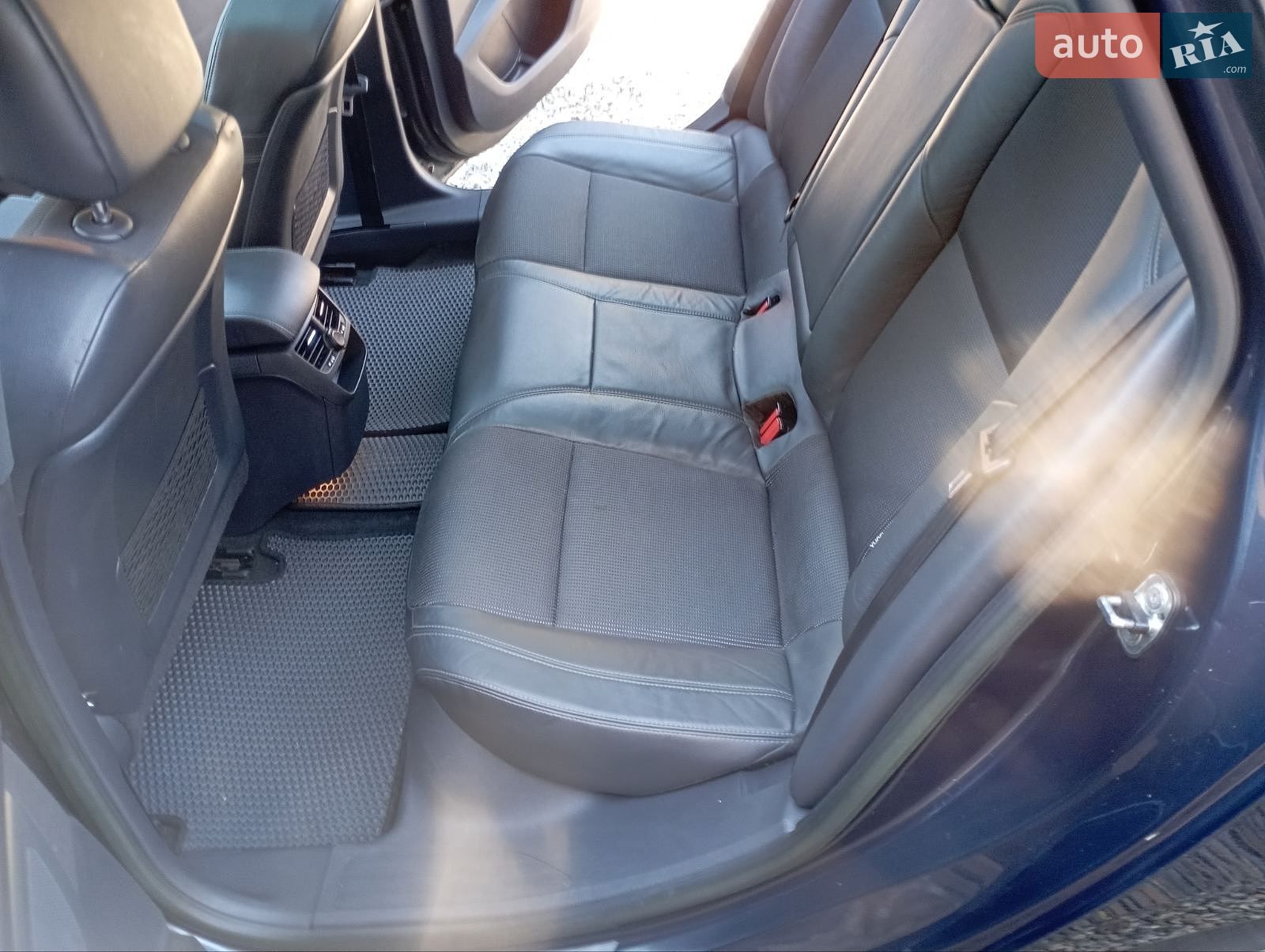 Peugeot 508 2014 VIN VF38E9HD8EL028299 фото оголошення 11 з 17