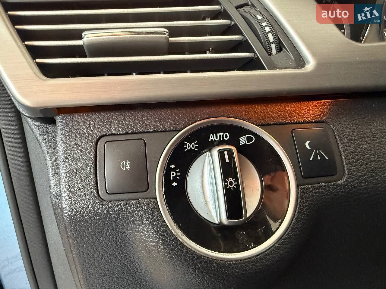 Mercedes-Benz E-Class 2012 VIN WDD2122821A621076 фото оголошення 16 з 59
