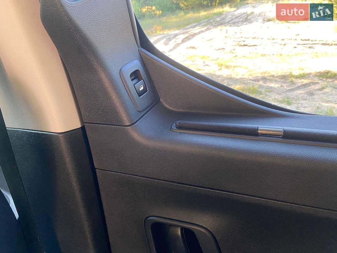 Opel Combo Life 2018 VIN W0VECYHZRKJ542406 фото оголошення 38 з 45
