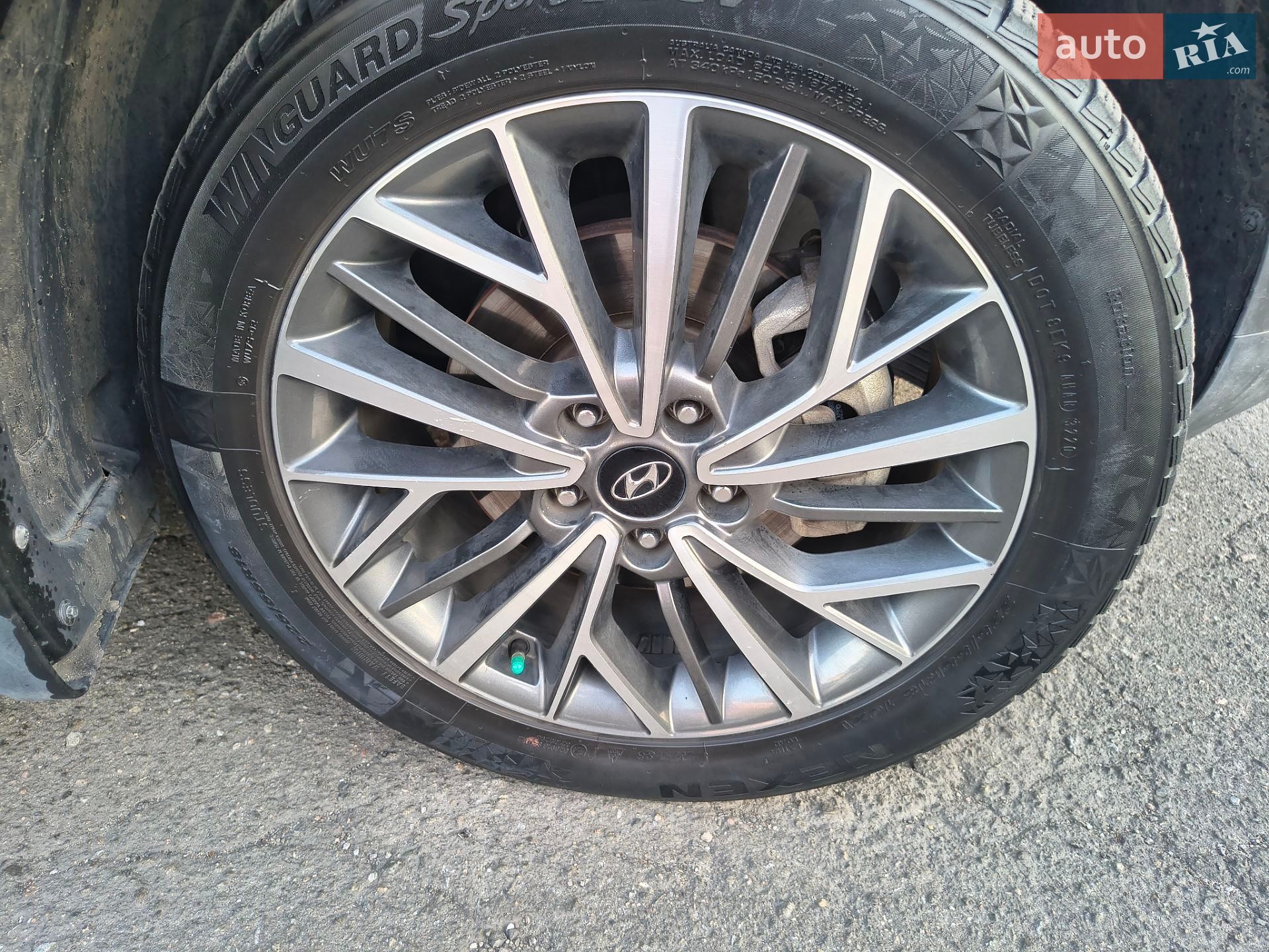Hyundai Tucson 2019 VIN KM8J33AL1LU121540 фото оголошення 7 з 18