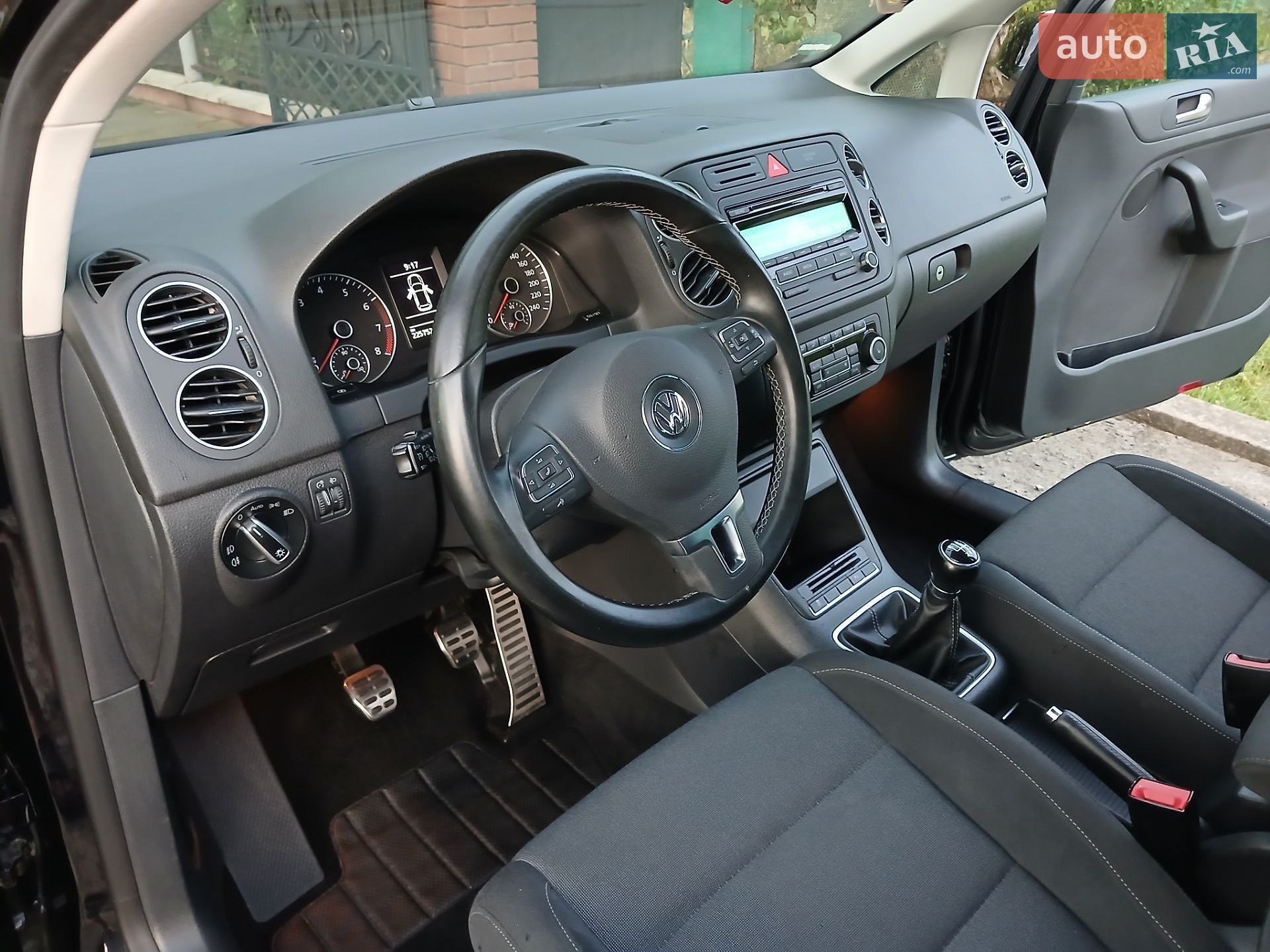 Volkswagen Golf Plus 2011 VIN WVWZZZ1KZCW521414 фото оголошення 10 з 33