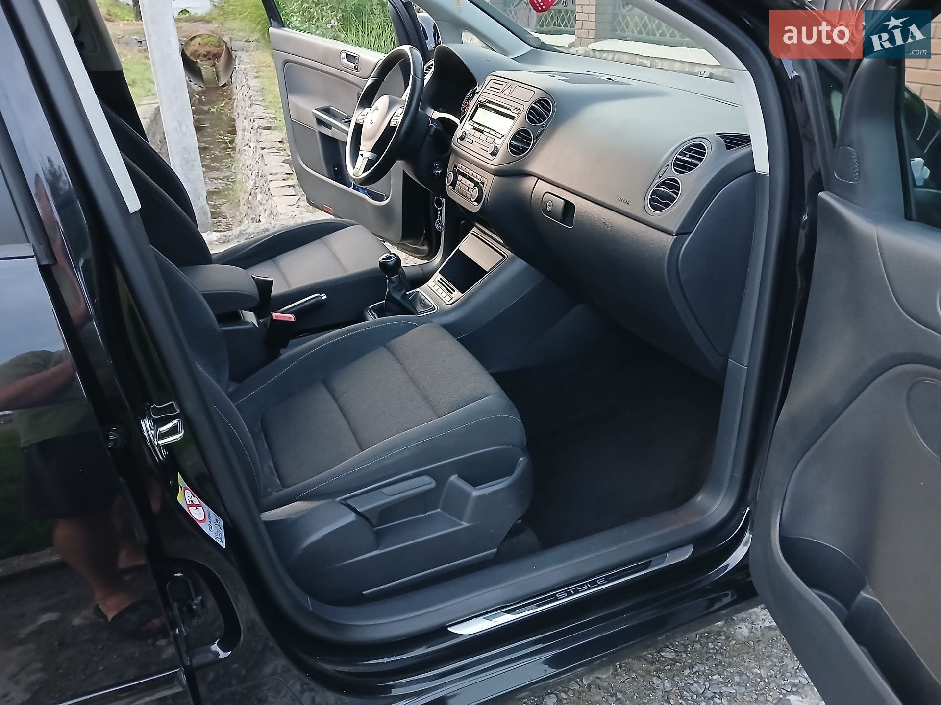 Volkswagen Golf Plus 2011 VIN WVWZZZ1KZCW521414 фото оголошення 18 з 33