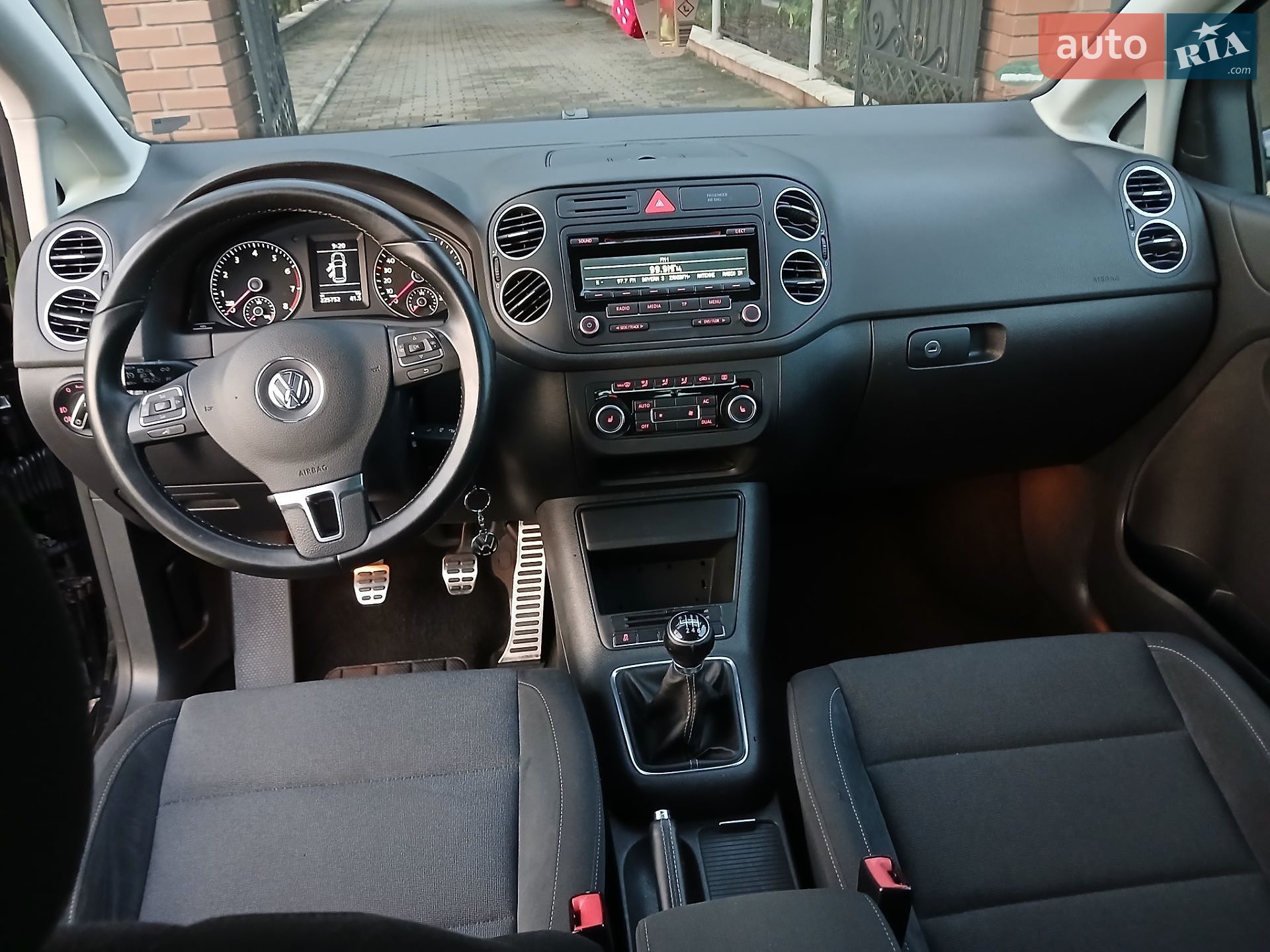 Volkswagen Golf Plus 2011 VIN WVWZZZ1KZCW521414 фото оголошення 22 з 33