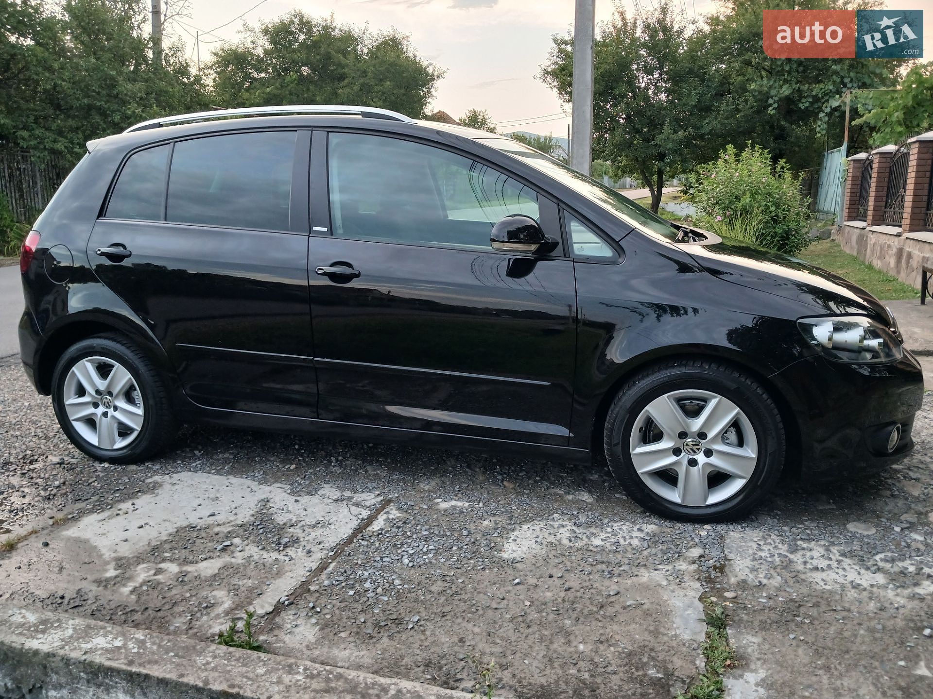 Volkswagen Golf Plus 2011 VIN WVWZZZ1KZCW521414 фото оголошення 4 з 33