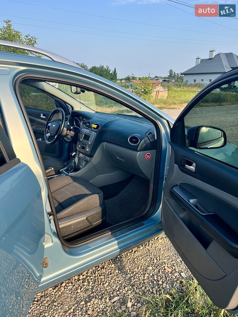 Ford Focus 2010 VIN WF0SXXGCDSAL38782 фото оголошення 16 з 26