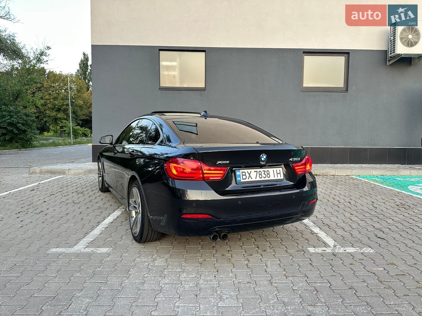 BMW 4 Series Gran Coupe 2017 VIN WBA4J3C53JBG96236 фото оголошення 8 з 11