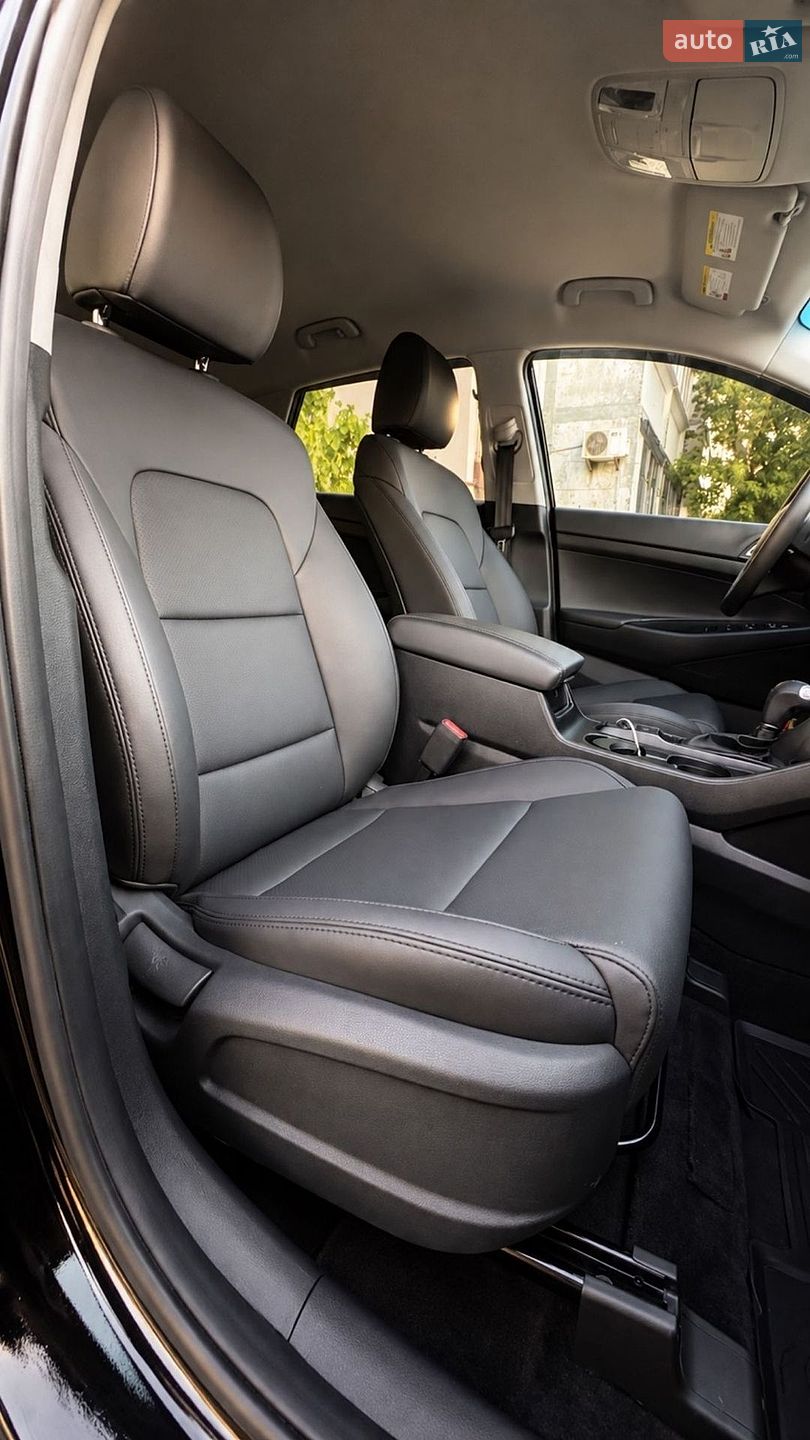 Hyundai Tucson 2019 VIN KM8J33AL1LU121540 фото оголошення 10 з 18