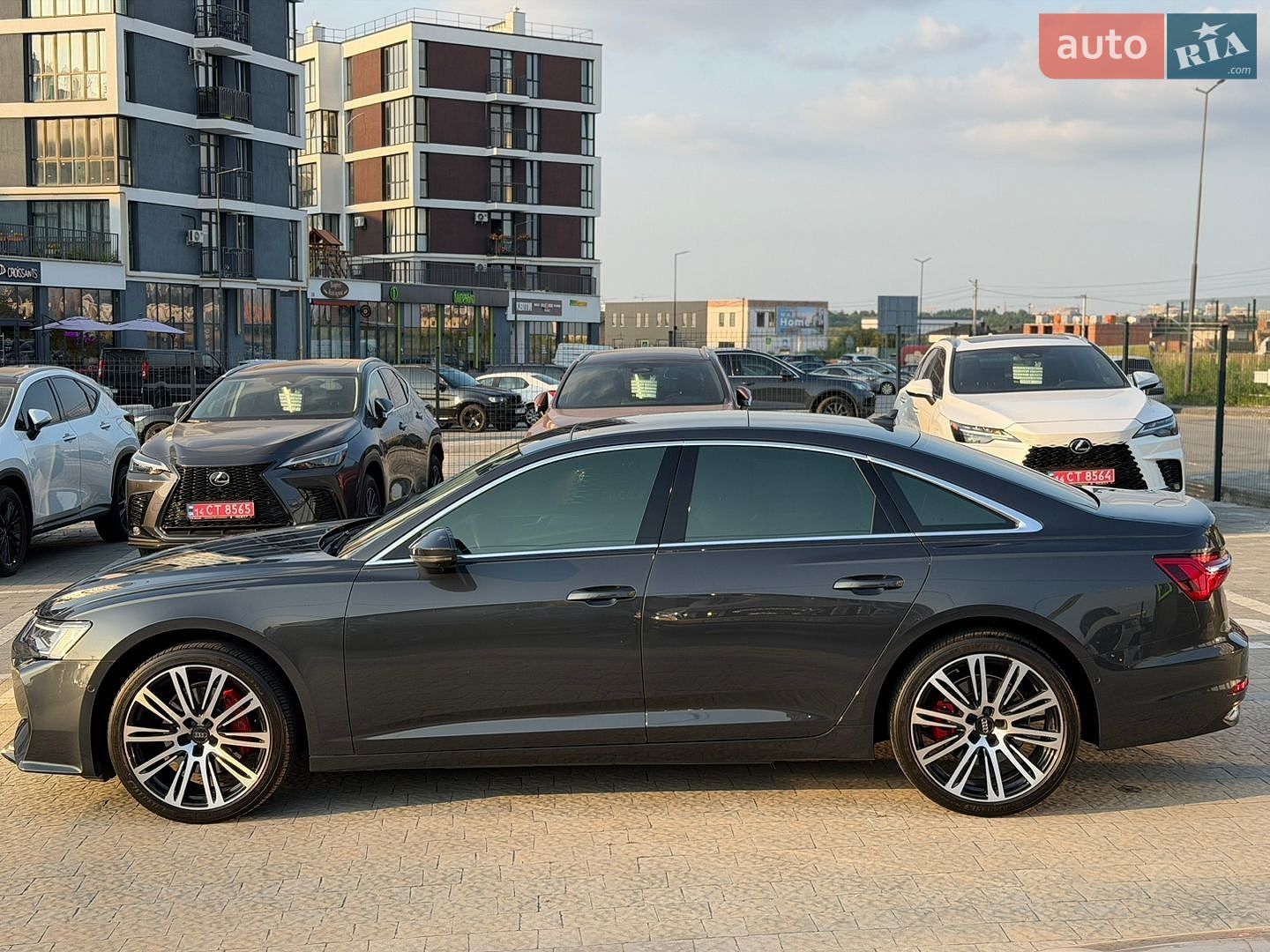 Audi A6 2022 VIN WAUZZZF24NN054449 фото оголошення 8 з 30