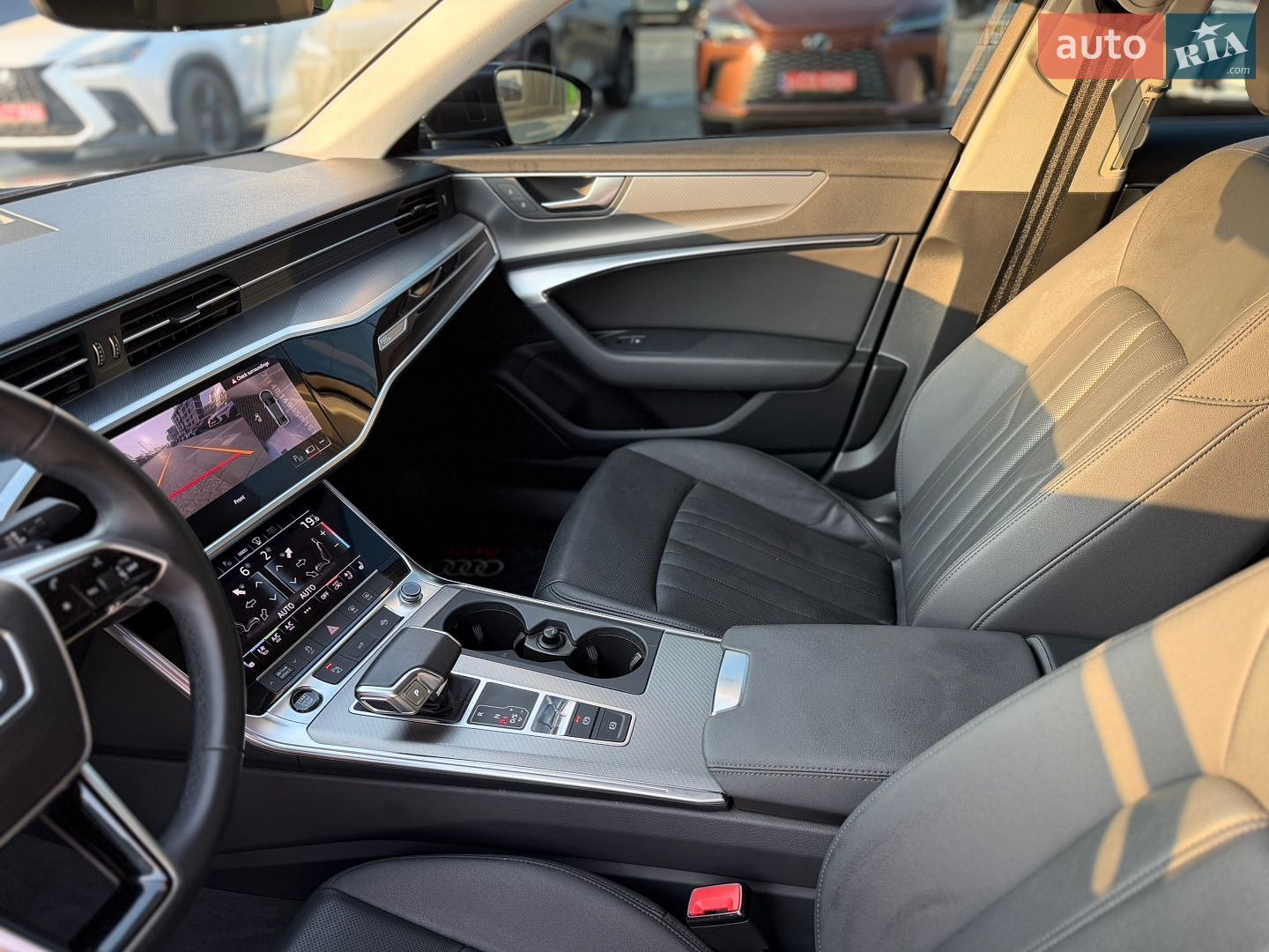 Audi A6 2022 VIN WAUZZZF24NN054449 фото оголошення 14 з 30
