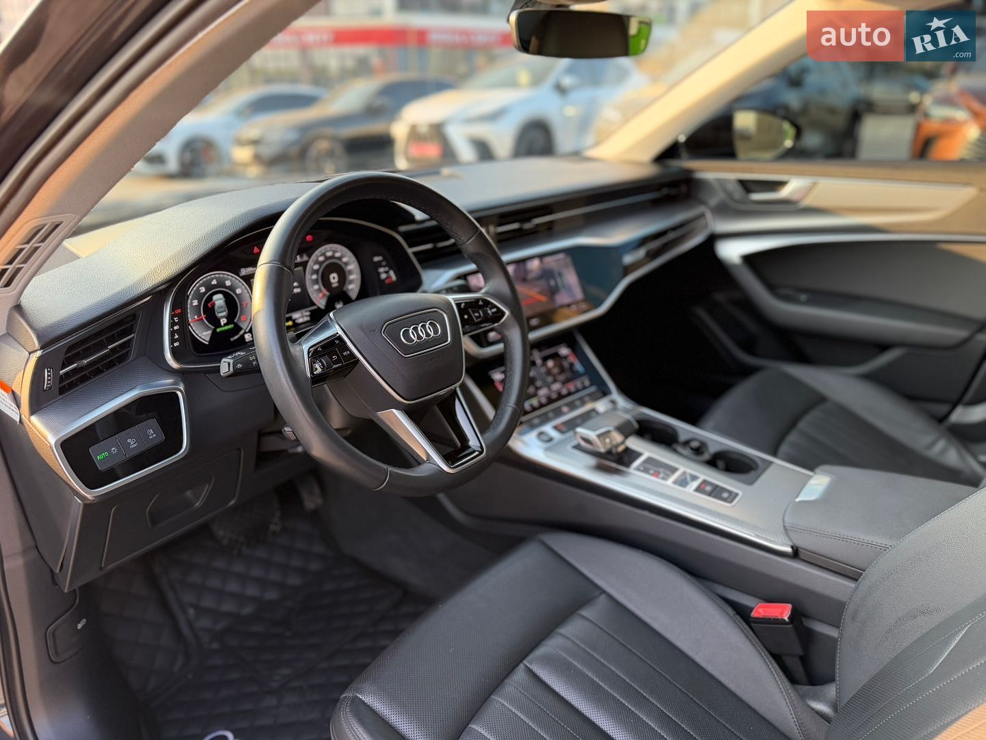 Audi A6 2022 VIN WAUZZZF24NN054449 фото оголошення 17 з 30