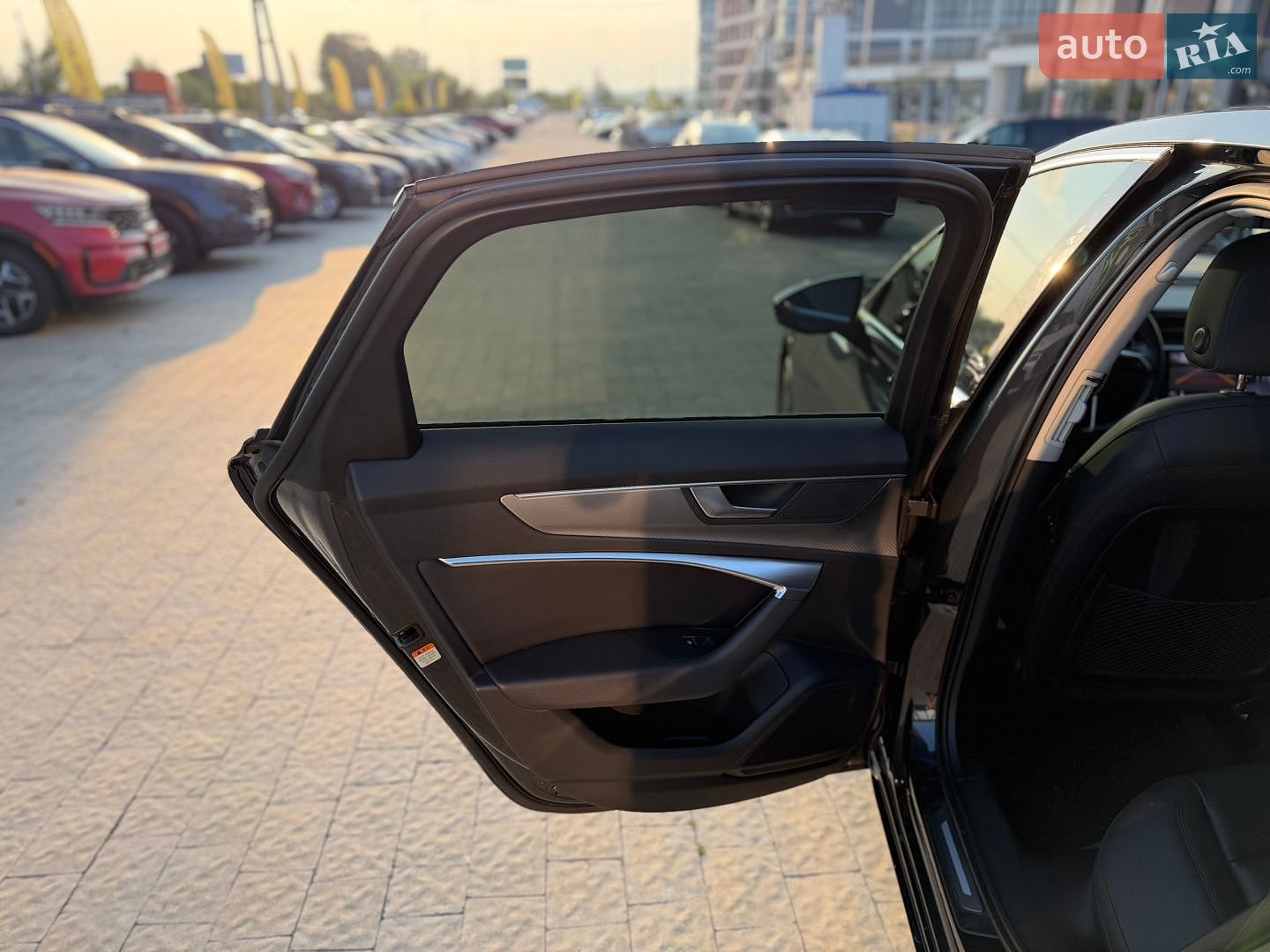 Audi A6 2022 VIN WAUZZZF24NN054449 фото оголошення 23 з 30