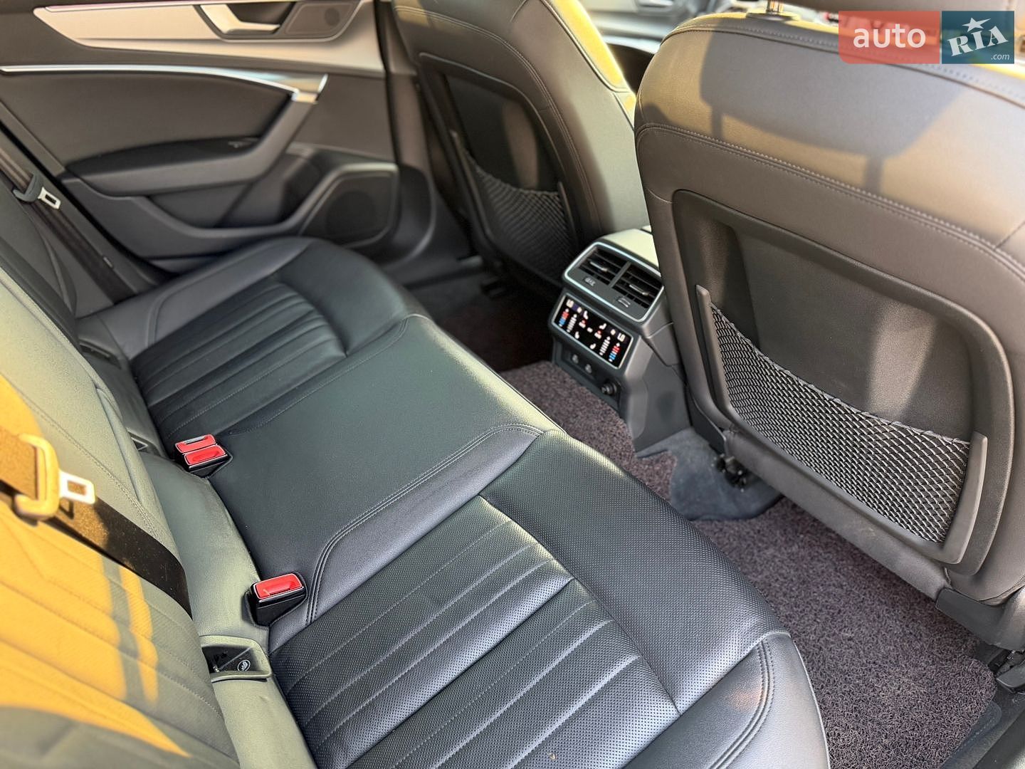 Audi A6 2022 VIN WAUZZZF24NN054449 фото оголошення 24 з 30