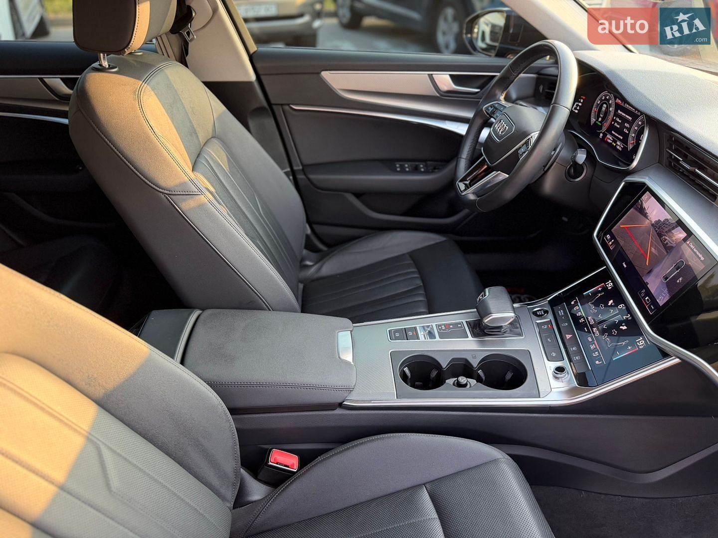 Audi A6 2022 VIN WAUZZZF24NN054449 фото оголошення 27 з 30