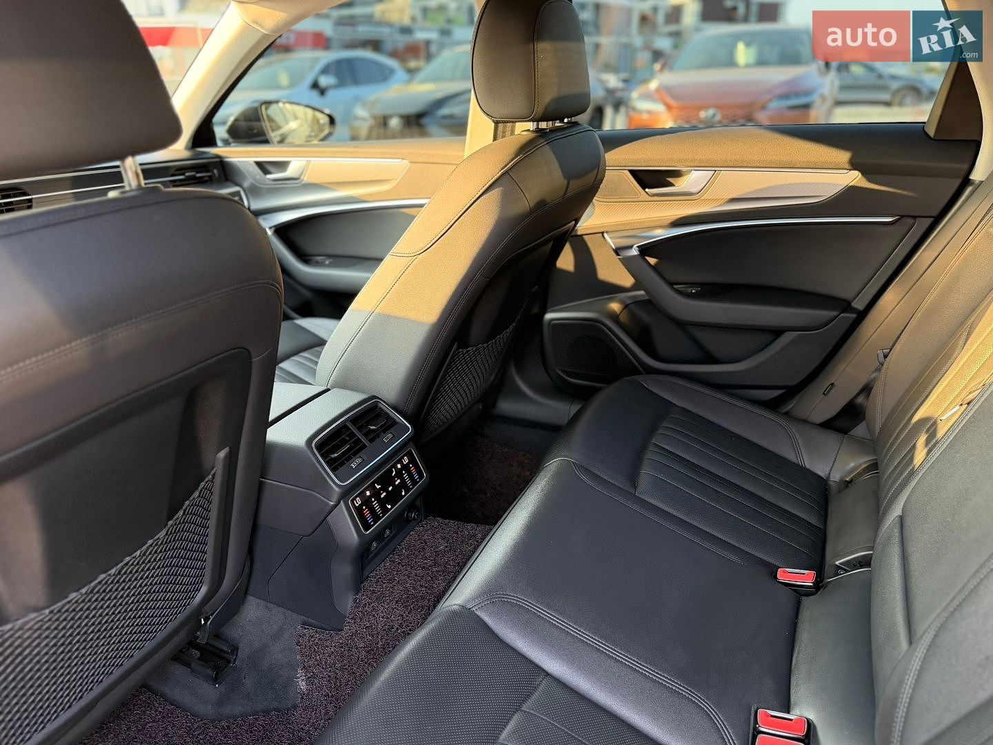 Audi A6 2022 VIN WAUZZZF24NN054449 фото оголошення 20 з 30