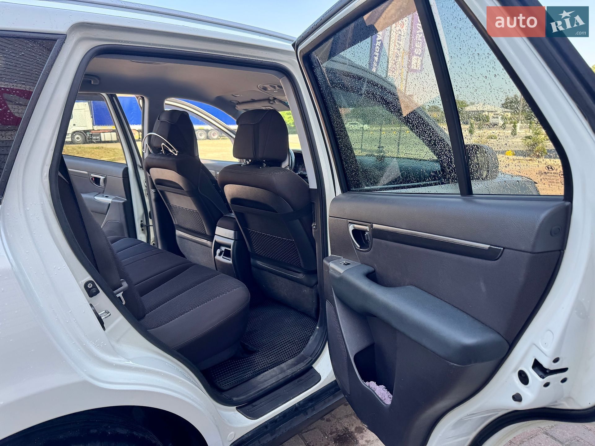 Hyundai Santa FE 2009 VIN KMHSH81XDAU546378 фото оголошення 45 з 59