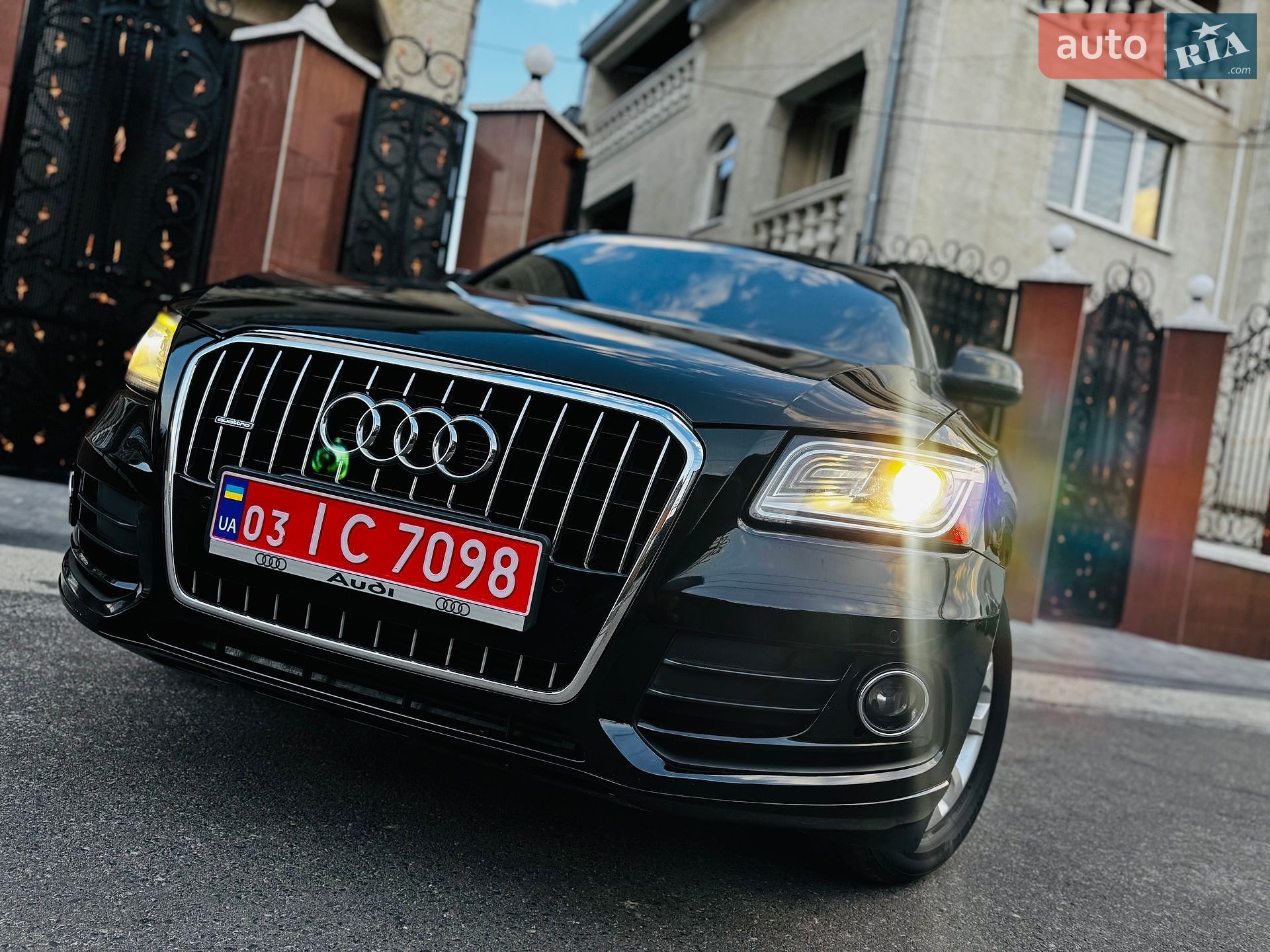 Audi Q5 2013 VIN WA1LFAFP3DA050066 фото оголошення 43 з 85