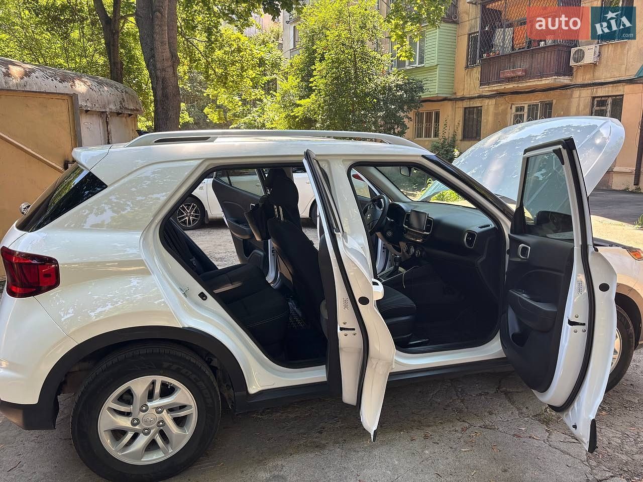 Hyundai Venue 2019 VIN KMHRC8A31LU019087 фото оголошення 12 з 21