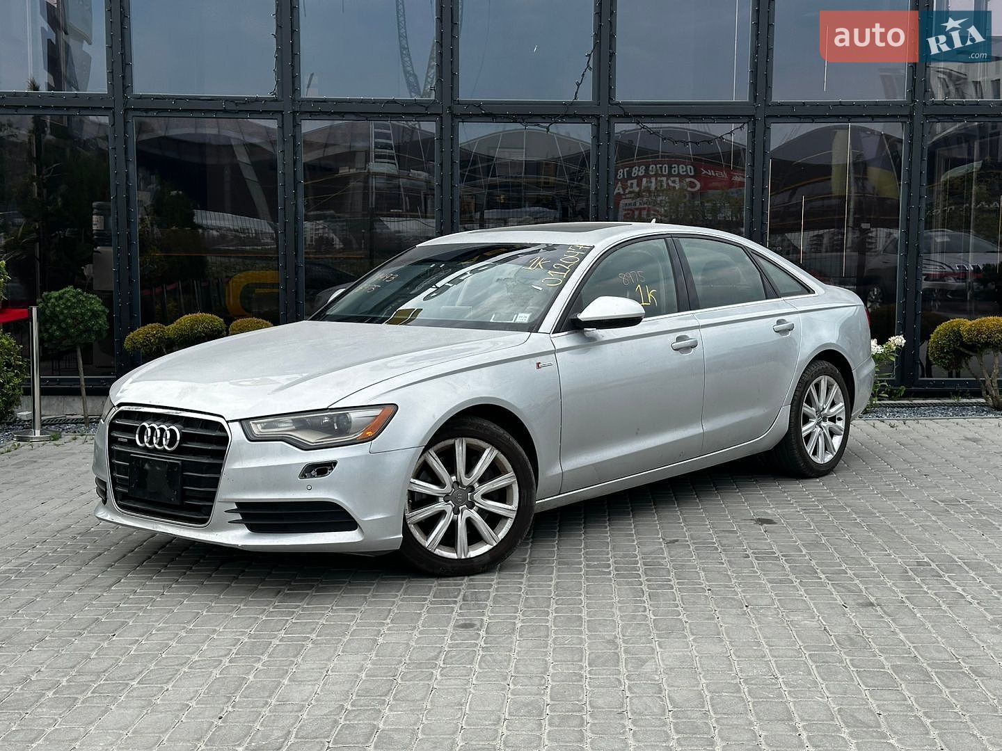 Audi A6 2013 VIN WAUFMAFC0EN012047 фото оголошення 2 з 23