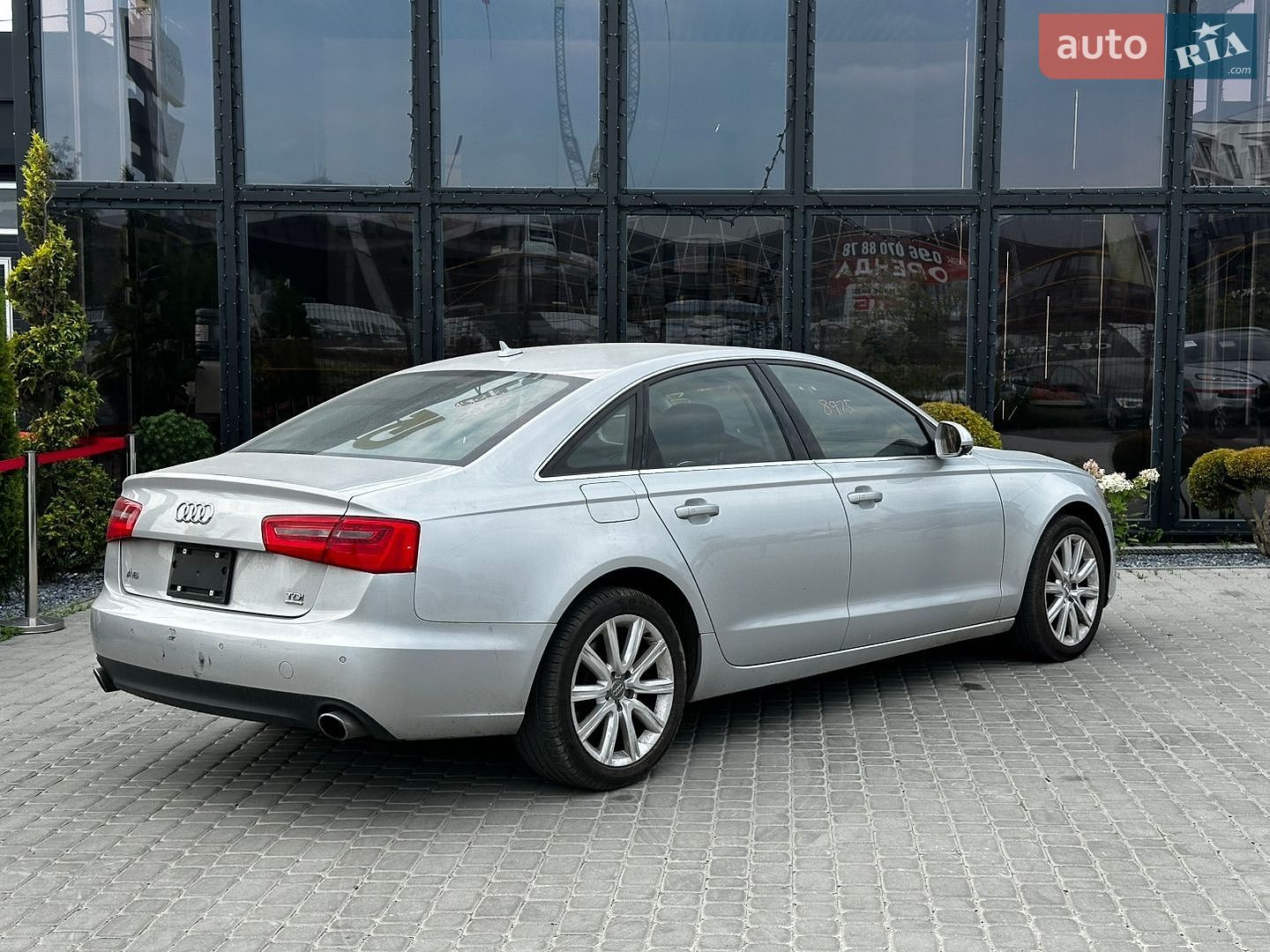 Audi A6 2013 VIN WAUFMAFC0EN012047 фото оголошення 9 з 23
