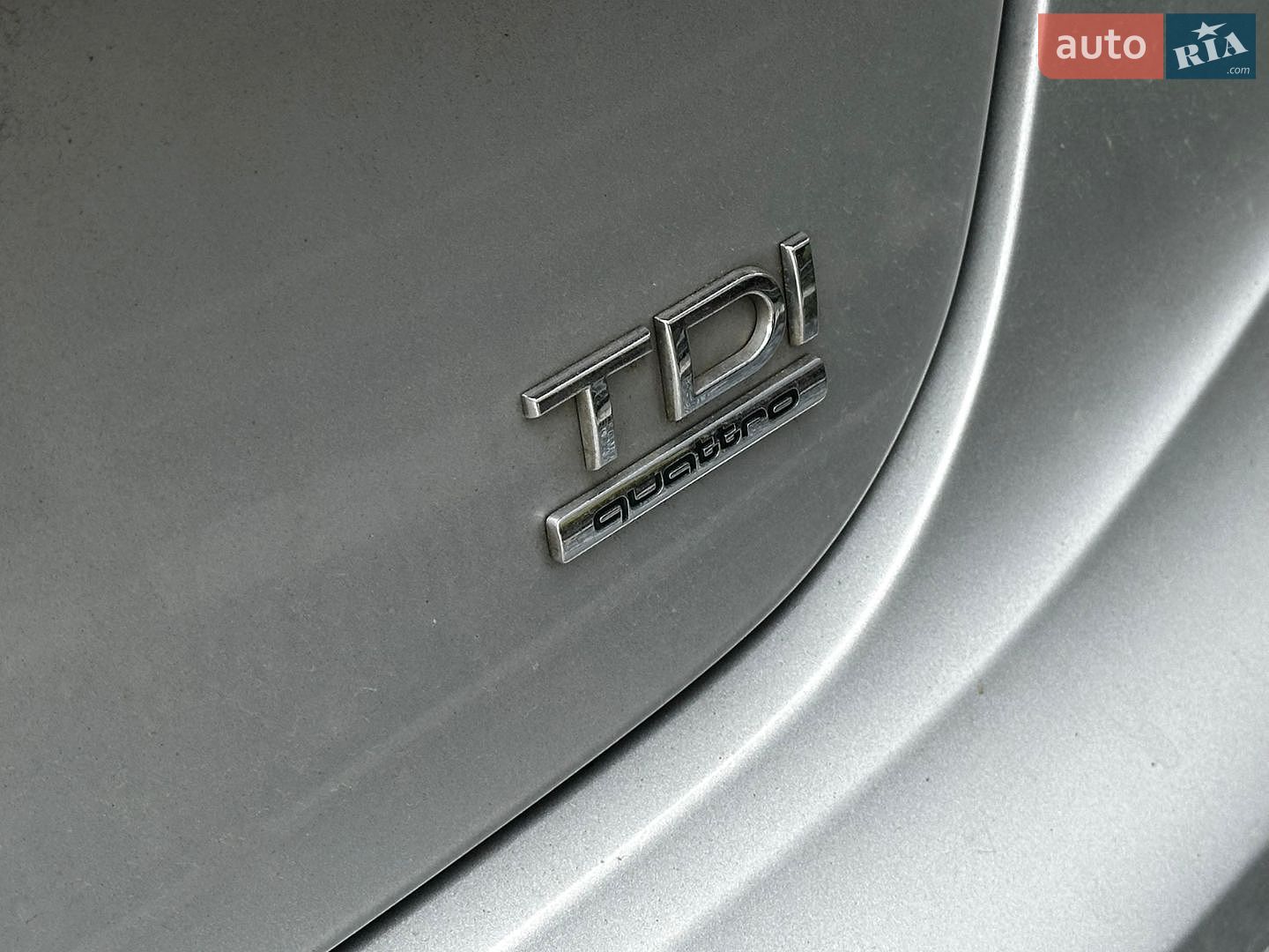 Audi A6 2013 VIN WAUFMAFC0EN012047 фото оголошення 12 з 23