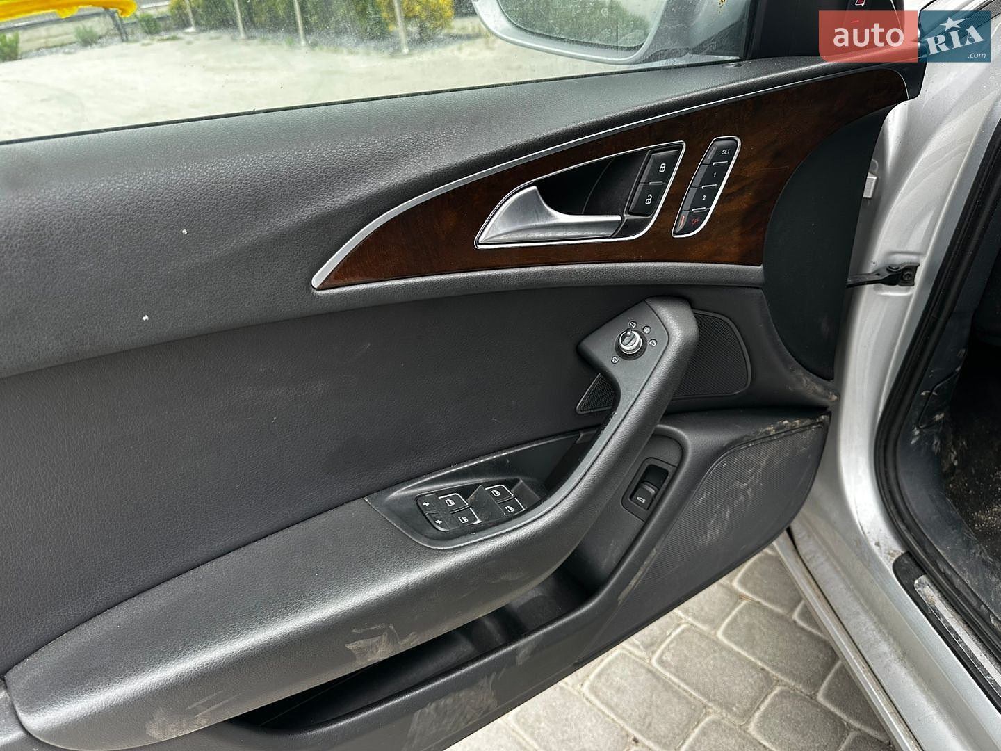 Audi A6 2013 VIN WAUFMAFC0EN012047 фото оголошення 15 з 23