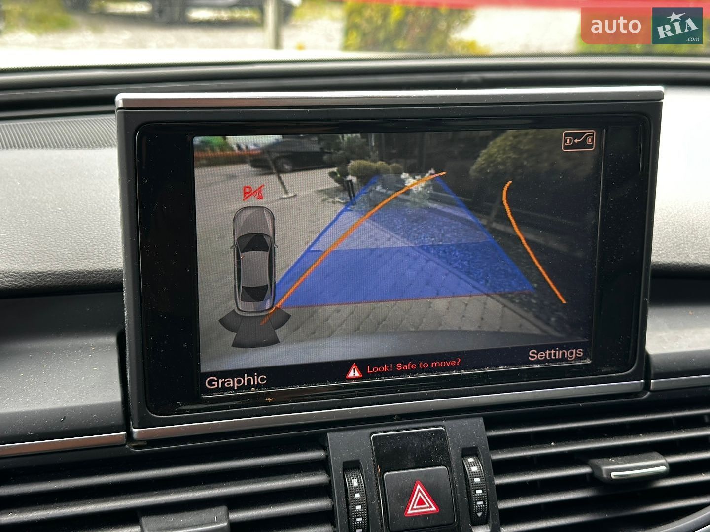 Audi A6 2013 VIN WAUFMAFC0EN012047 фото оголошення 17 з 23