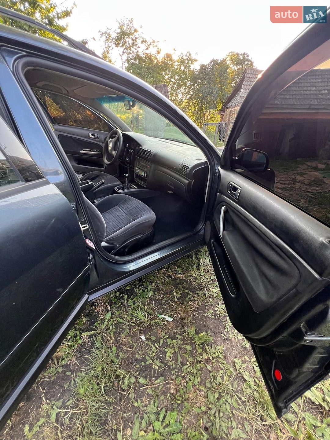 Volkswagen Passat 1999 VIN WVWZZZ3BZXE455163 фото оголошення 8 з 21