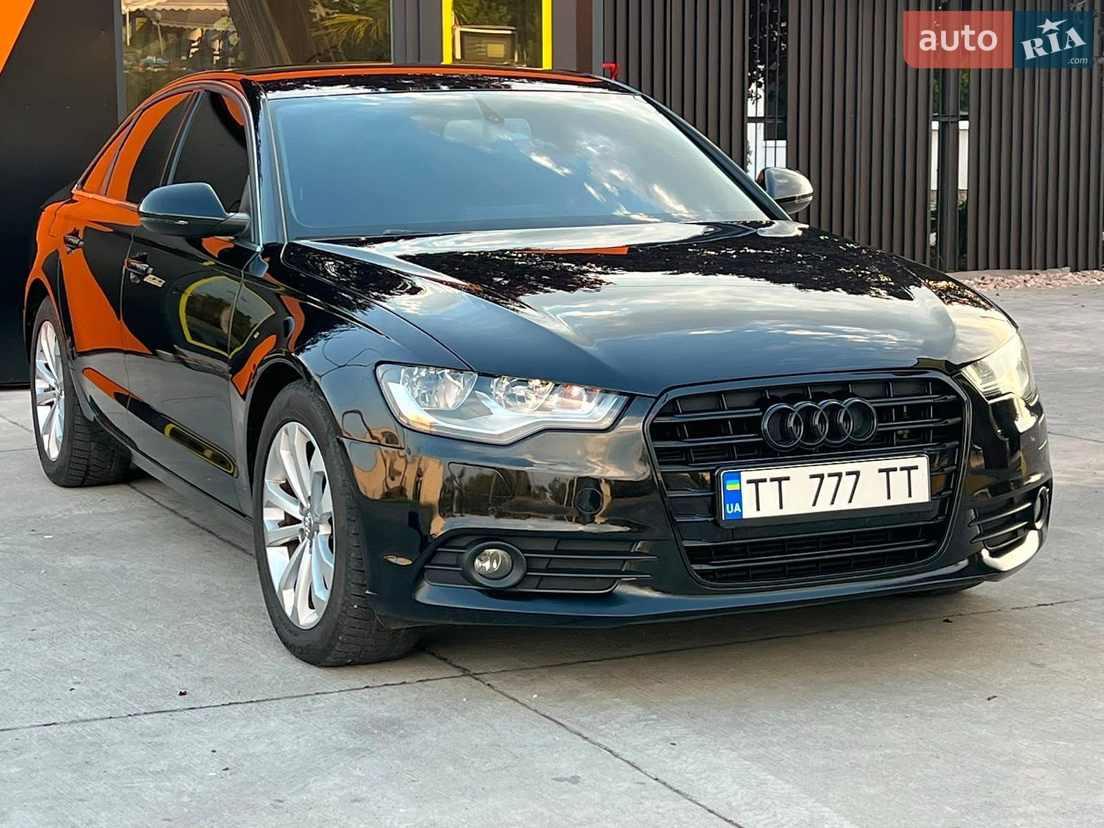 Audi A6 2011 VIN WAUZZZ4G5BN018621 фото оголошення 3 з 23