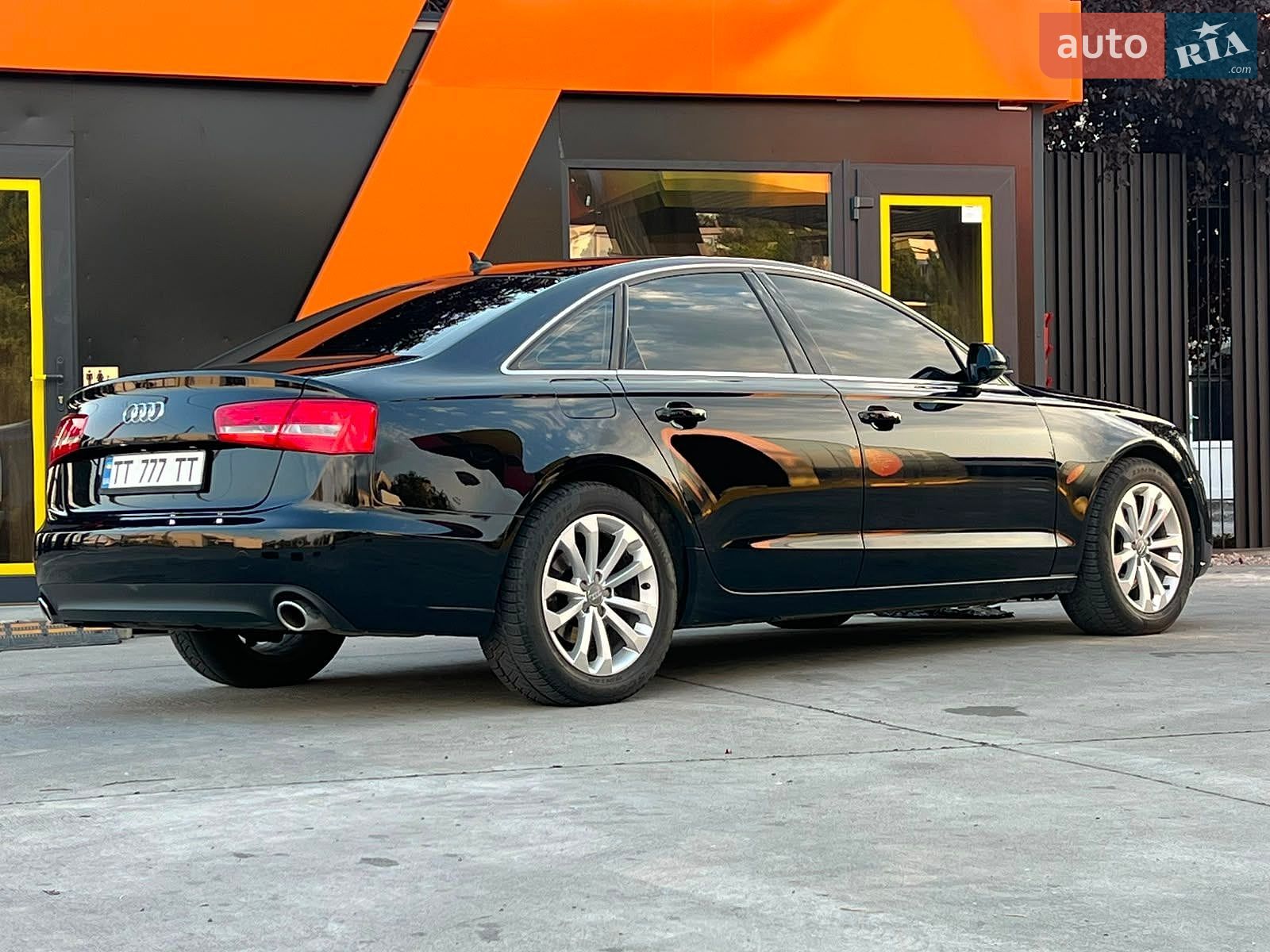 Audi A6 2011 VIN WAUZZZ4G5BN018621 фото оголошення 4 з 23