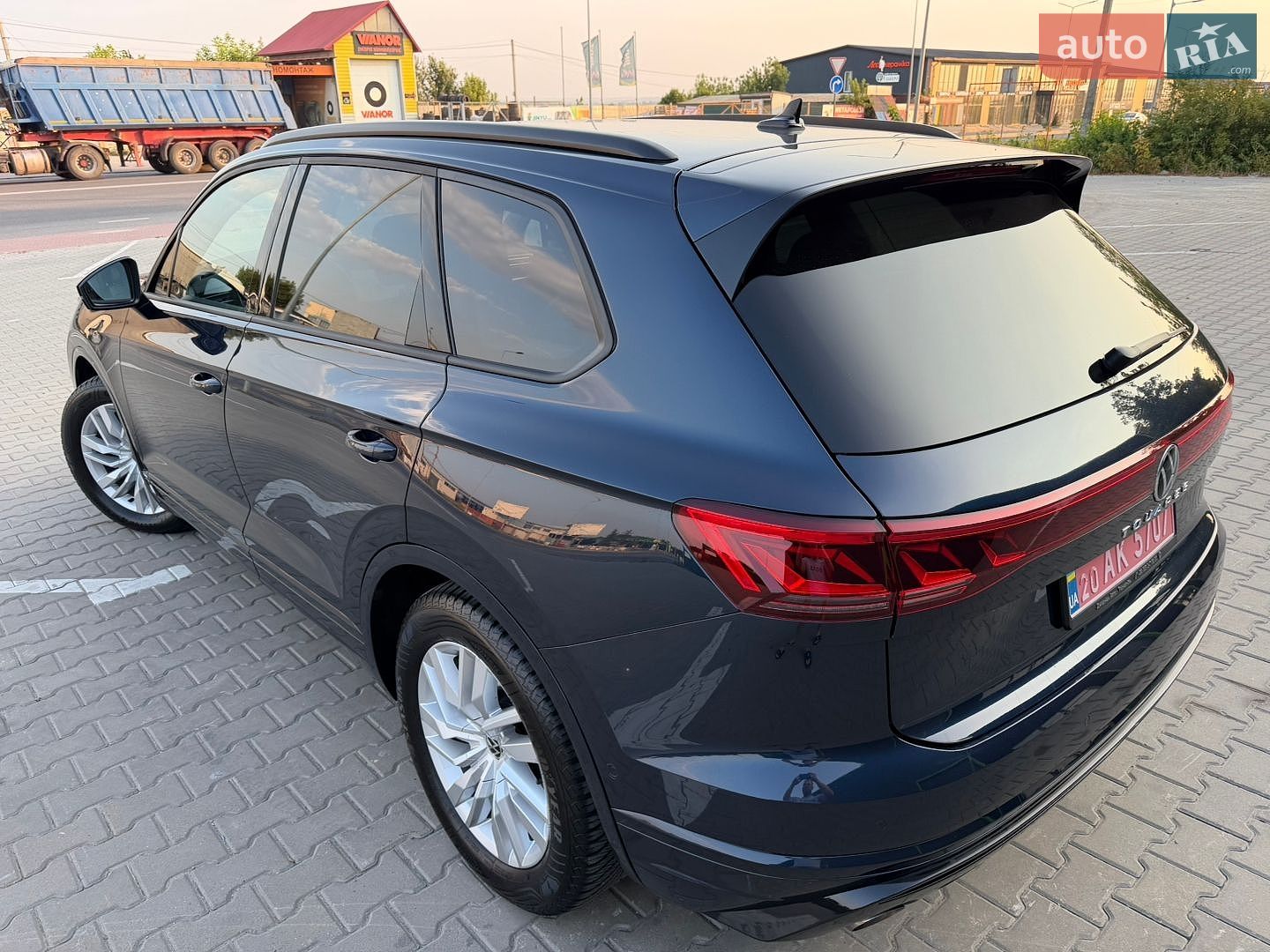 Volkswagen Touareg 2025 VIN WVGZZZCR1SD008336 фото оголошення 8 з 34