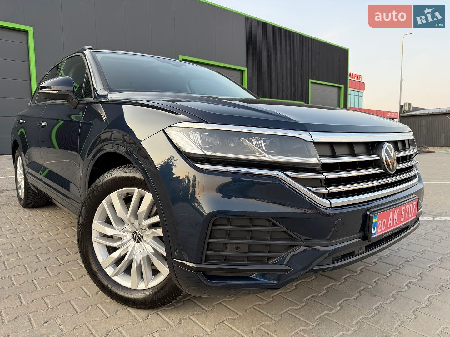Volkswagen Touareg 2025 VIN WVGZZZCR1SD008336 фото оголошення 18 з 34