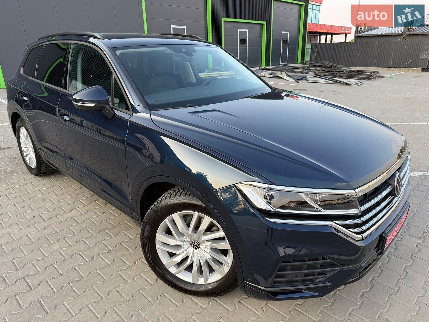 Volkswagen Touareg 2025 VIN WVGZZZCR1SD008336 фото оголошення 16 з 34