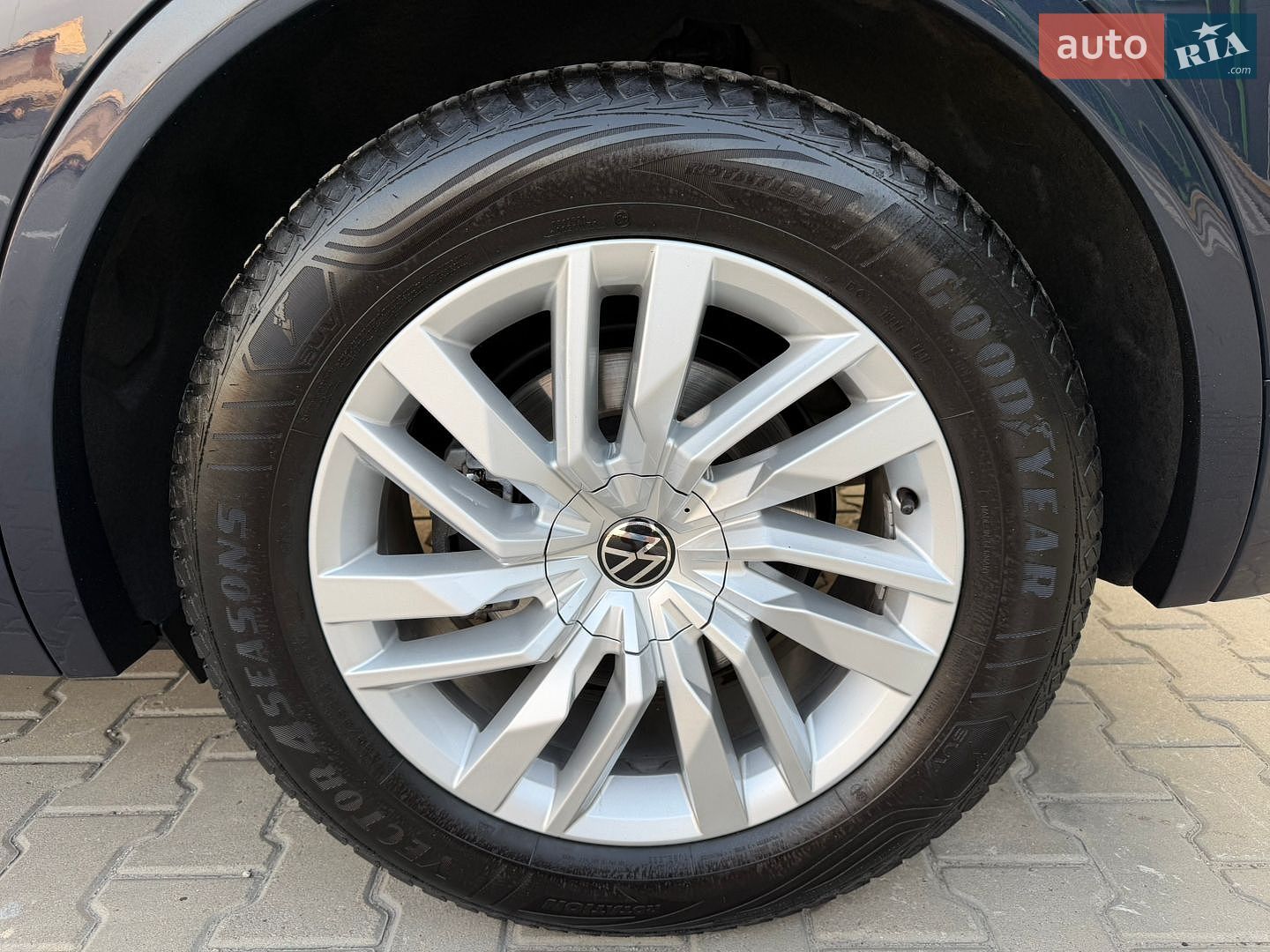 Volkswagen Touareg 2025 VIN WVGZZZCR1SD008336 фото оголошення 22 з 34
