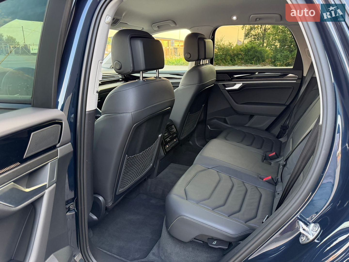 Volkswagen Touareg 2025 VIN WVGZZZCR1SD008336 фото оголошення 26 з 34