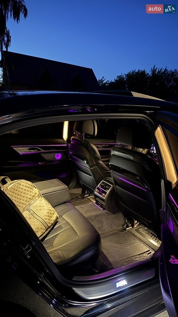 BMW 7 Series 2019 VIN WBA7T2C09LCD64580 фото оголошення 7 з 26