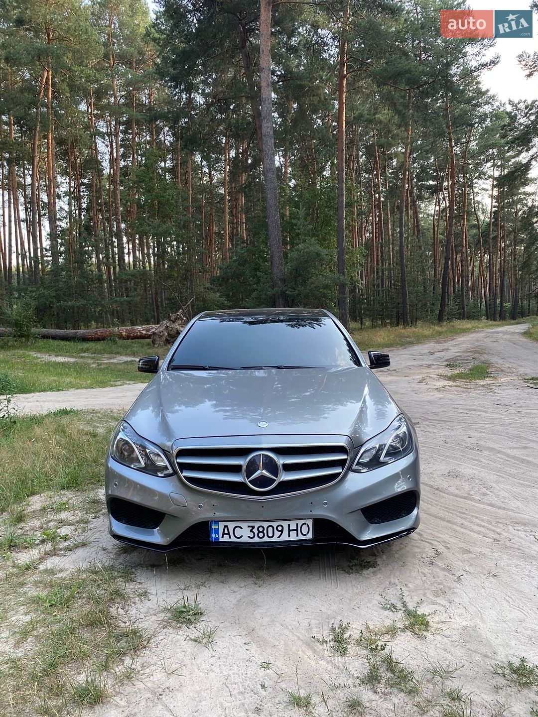 Mercedes-Benz E-Class 2011 VIN WDDHF5KB3CA570687 фото оголошення 2 з 13