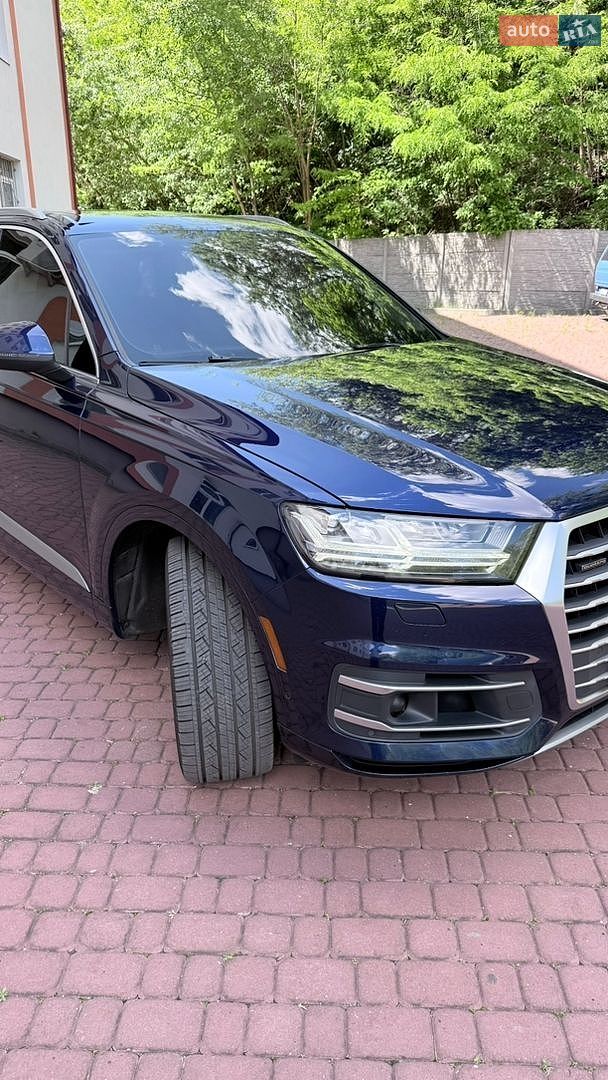 Audi Q7 2019 VIN WA1LAAF7XKD034120 фото оголошення 3 з 43