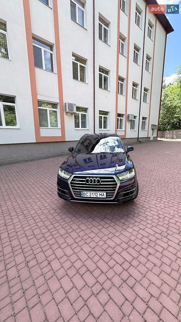 Audi Q7 2019 VIN WA1LAAF7XKD034120 фото оголошення 9 з 43