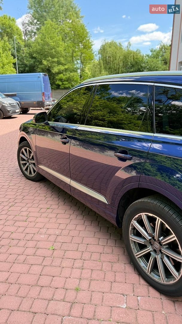 Audi Q7 2019 VIN WA1LAAF7XKD034120 фото оголошення 20 з 43