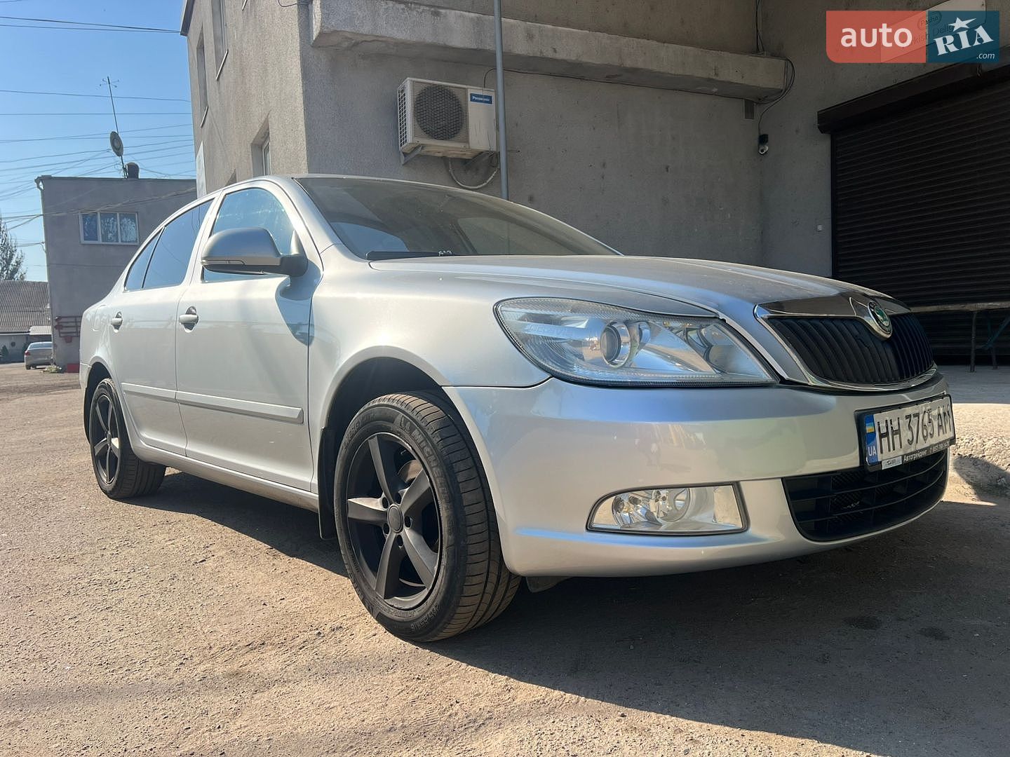 Skoda Octavia 2011 VIN TMBCA41Z8CB150610 фото оголошення 4 з 7
