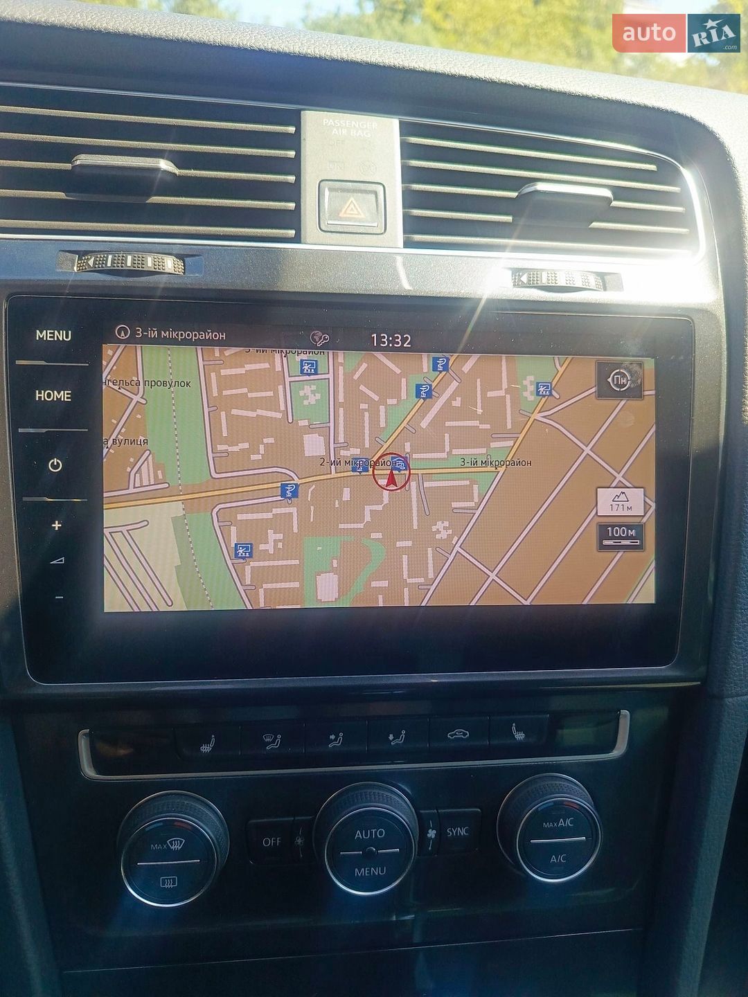 Volkswagen e-Golf 2018 VIN WVWZZZAUZJW909682 фото оголошення 37 з 51