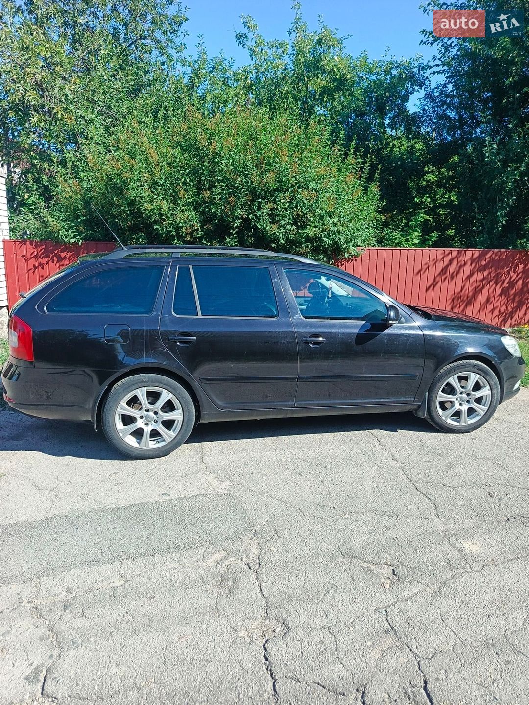 Skoda Octavia 2011 VIN TMBGT61ZXC2126493 фото оголошення 2 з 20
