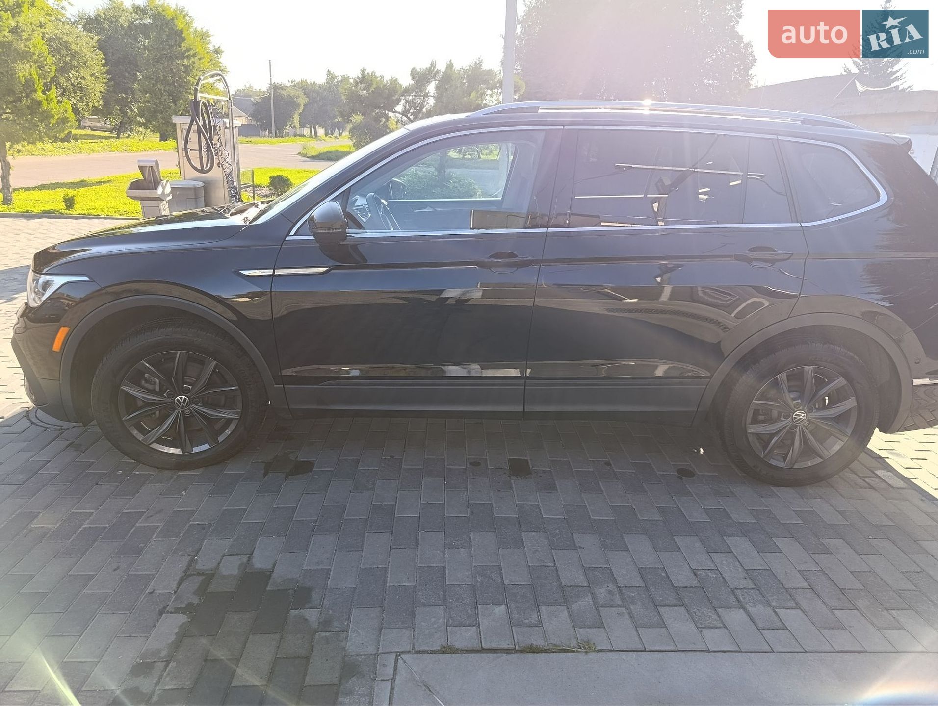 Volkswagen Tiguan Allspace 2021 VIN 3VV2B7AX5NM039373 фото оголошення 12 з 70